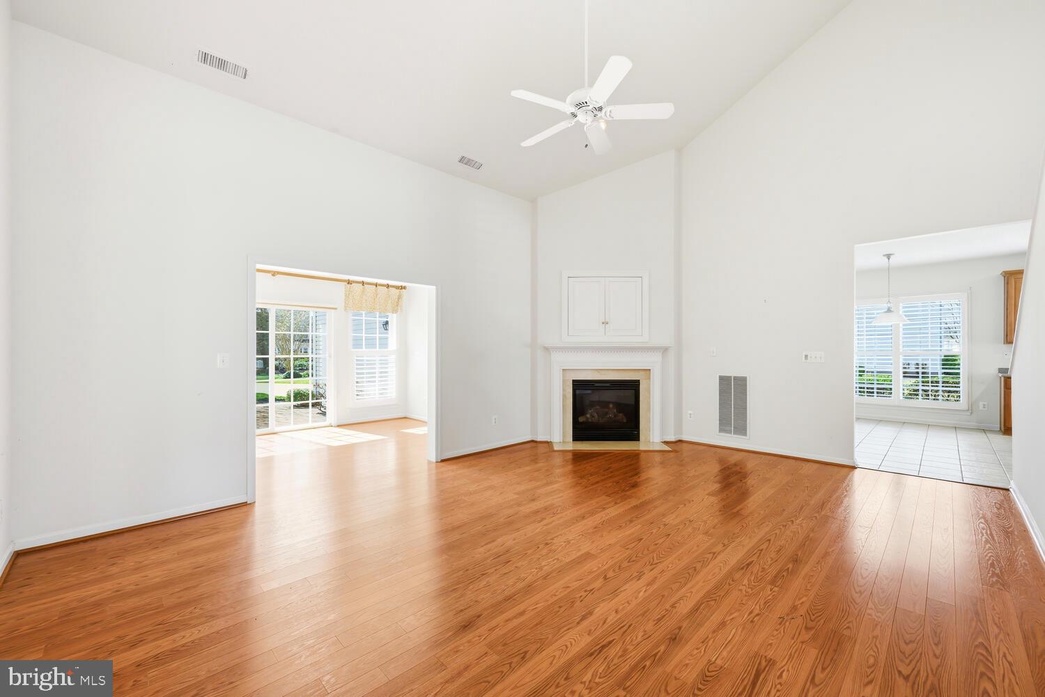 29885 HILLARY AVENUE