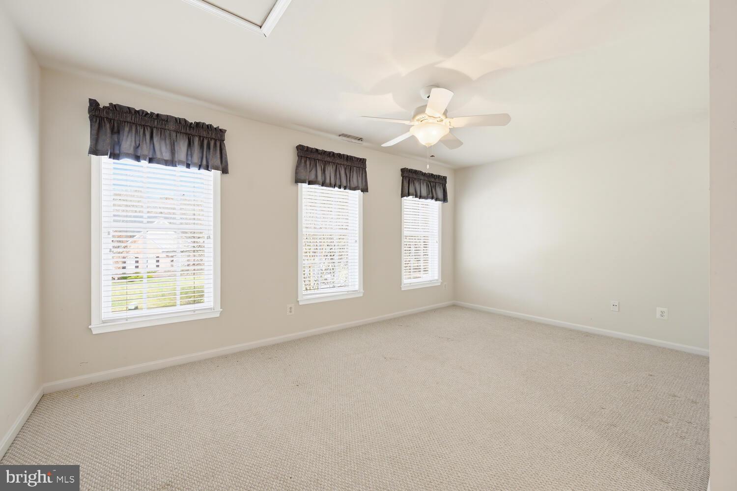 29885 HILLARY AVENUE