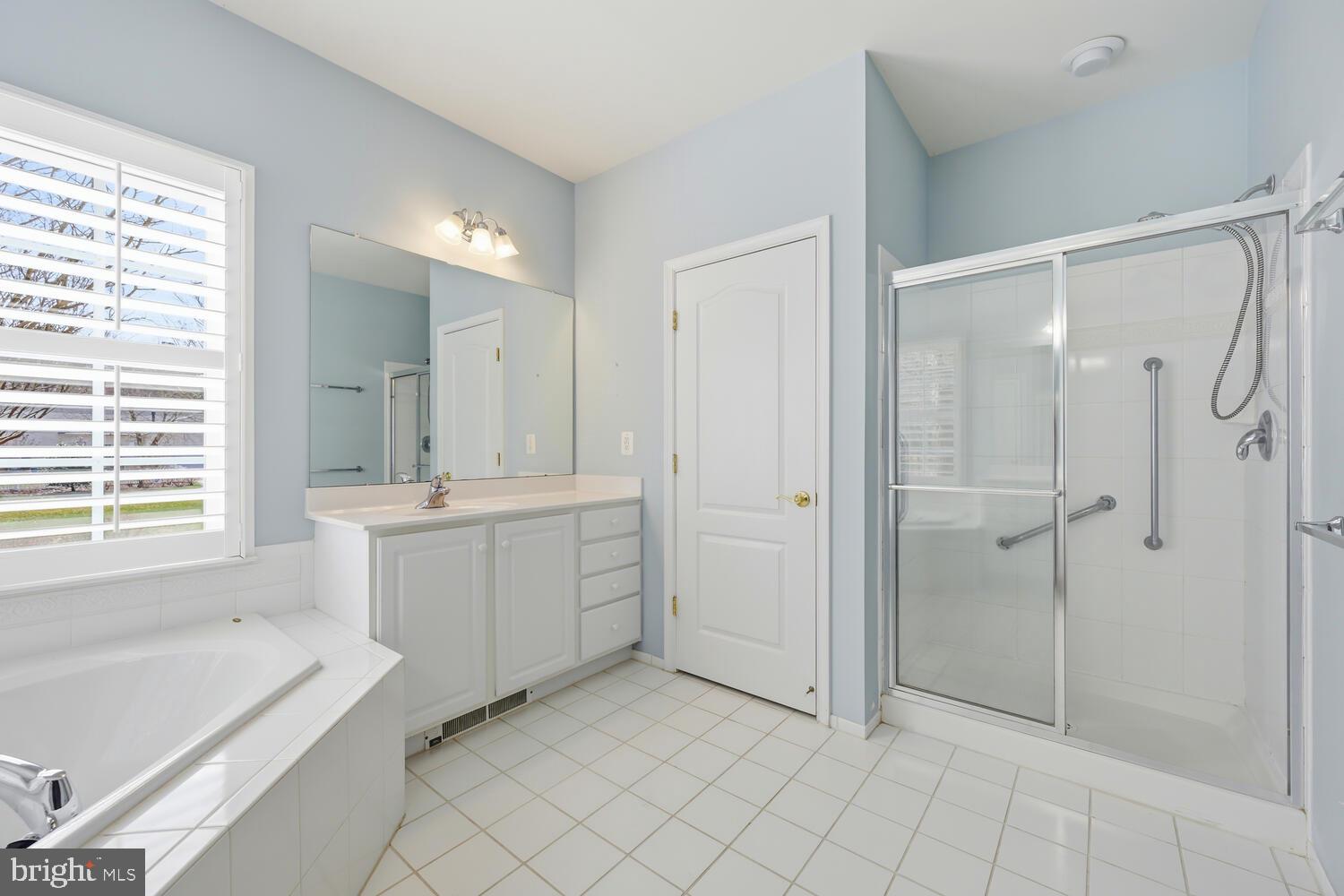 29885 HILLARY AVENUE