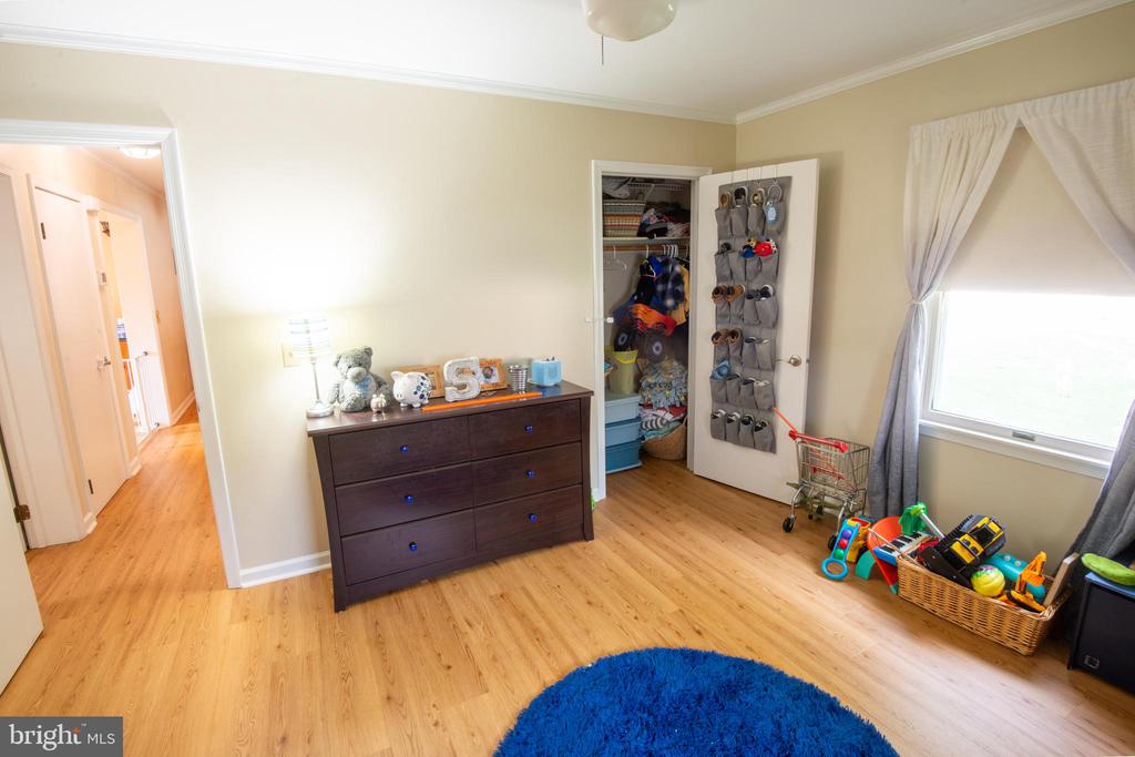 3853 RUMSEY DRIVE