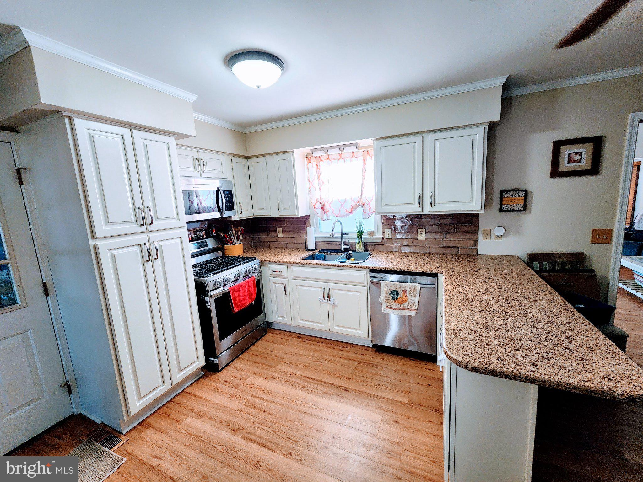 3853 RUMSEY DRIVE