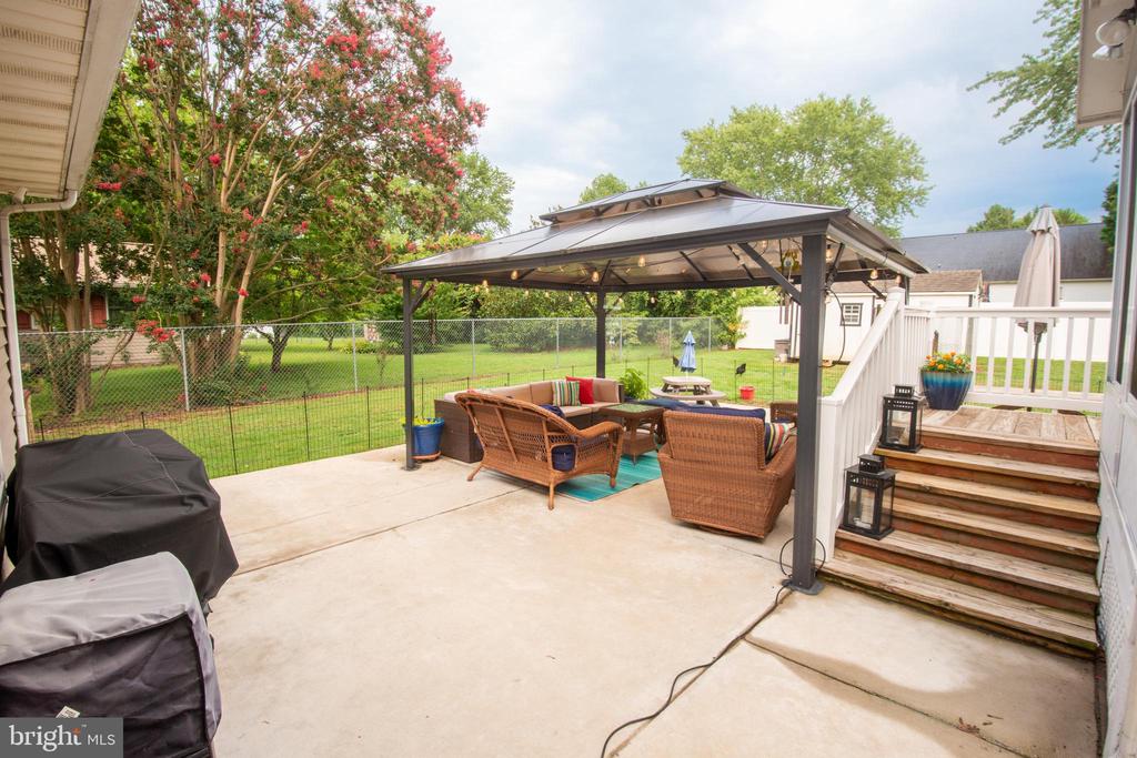 3853 RUMSEY DRIVE