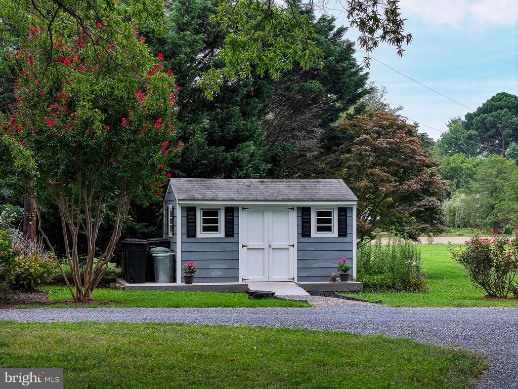 5995 ELSTON SHORE ROAD