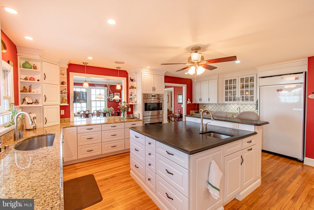 5995 ELSTON SHORE ROAD