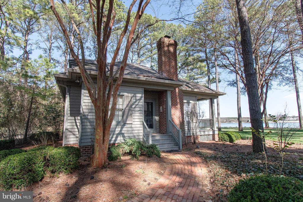 4335 WORLD FARM ROAD