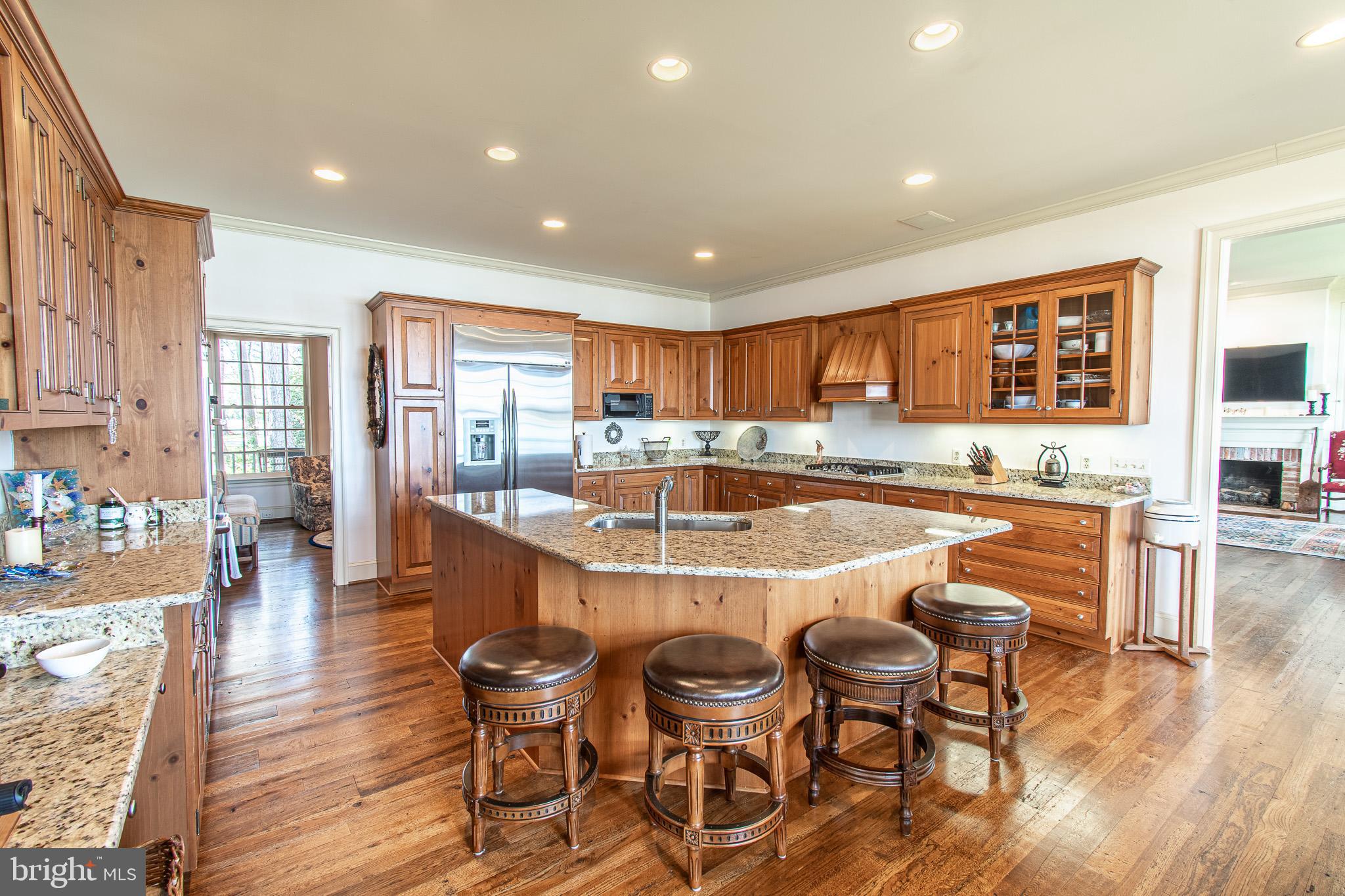 4335 WORLD FARM ROAD