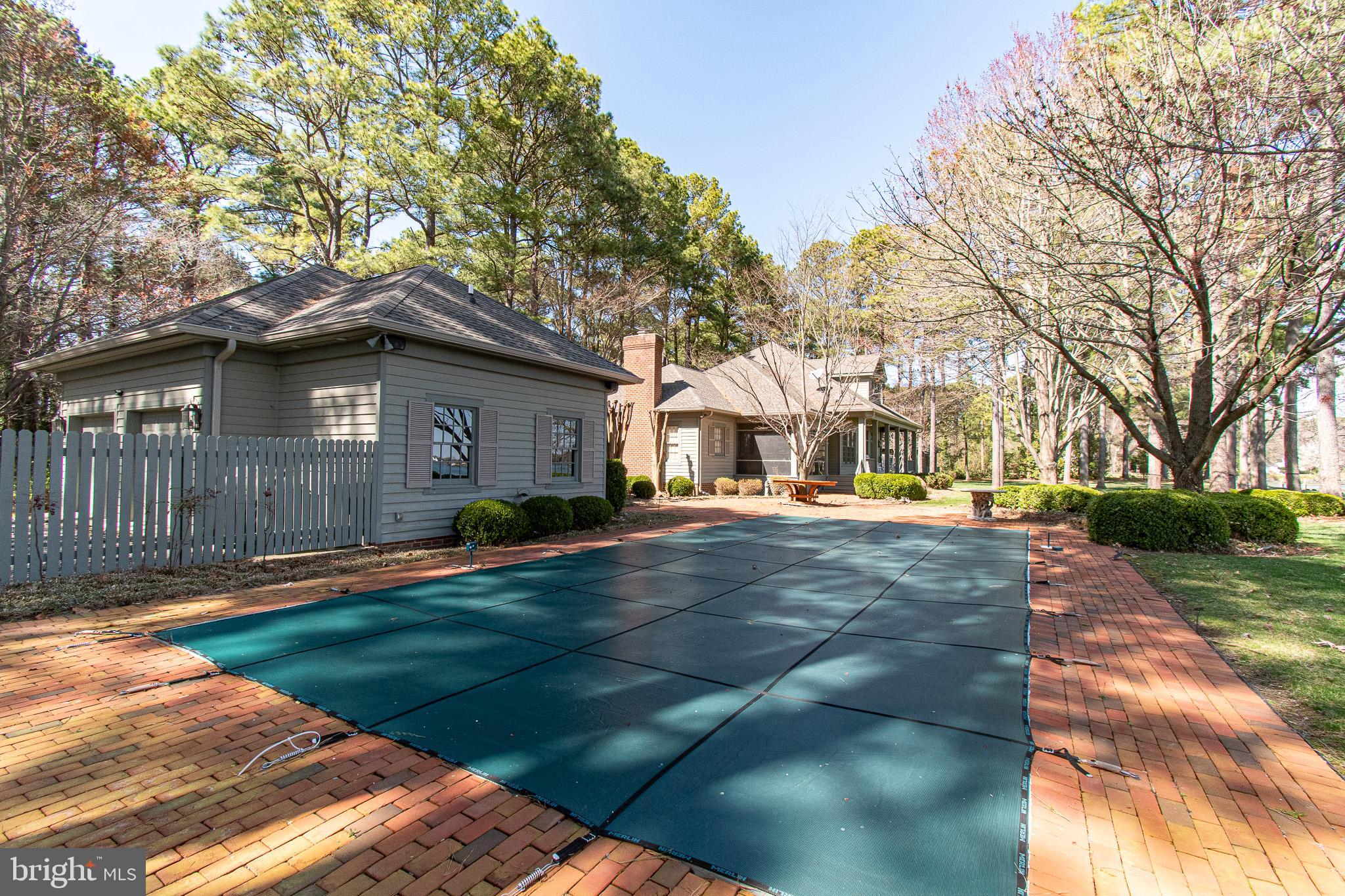 4335 WORLD FARM ROAD