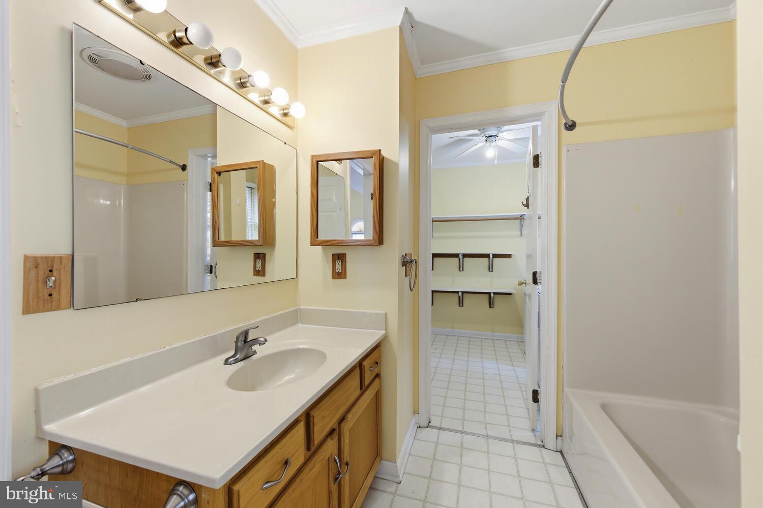 28923 ISLAND CREEK ROAD