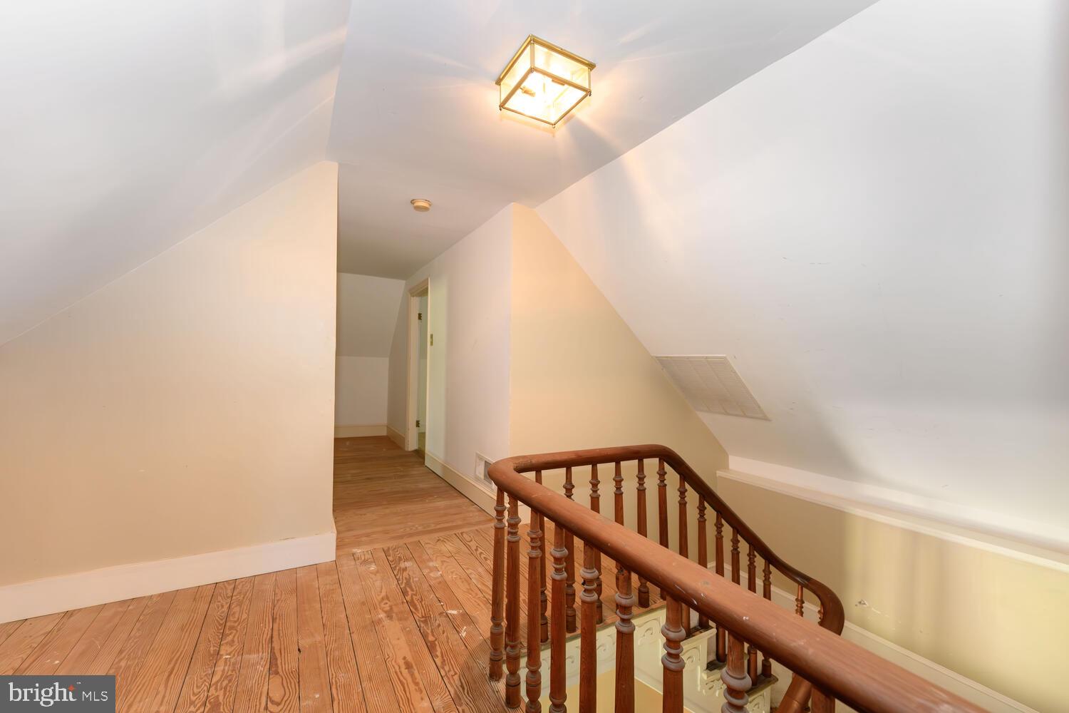 28923 ISLAND CREEK ROAD