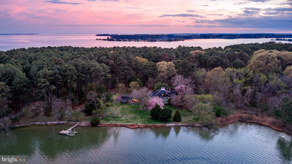 7421 QUAKER NECK ROAD