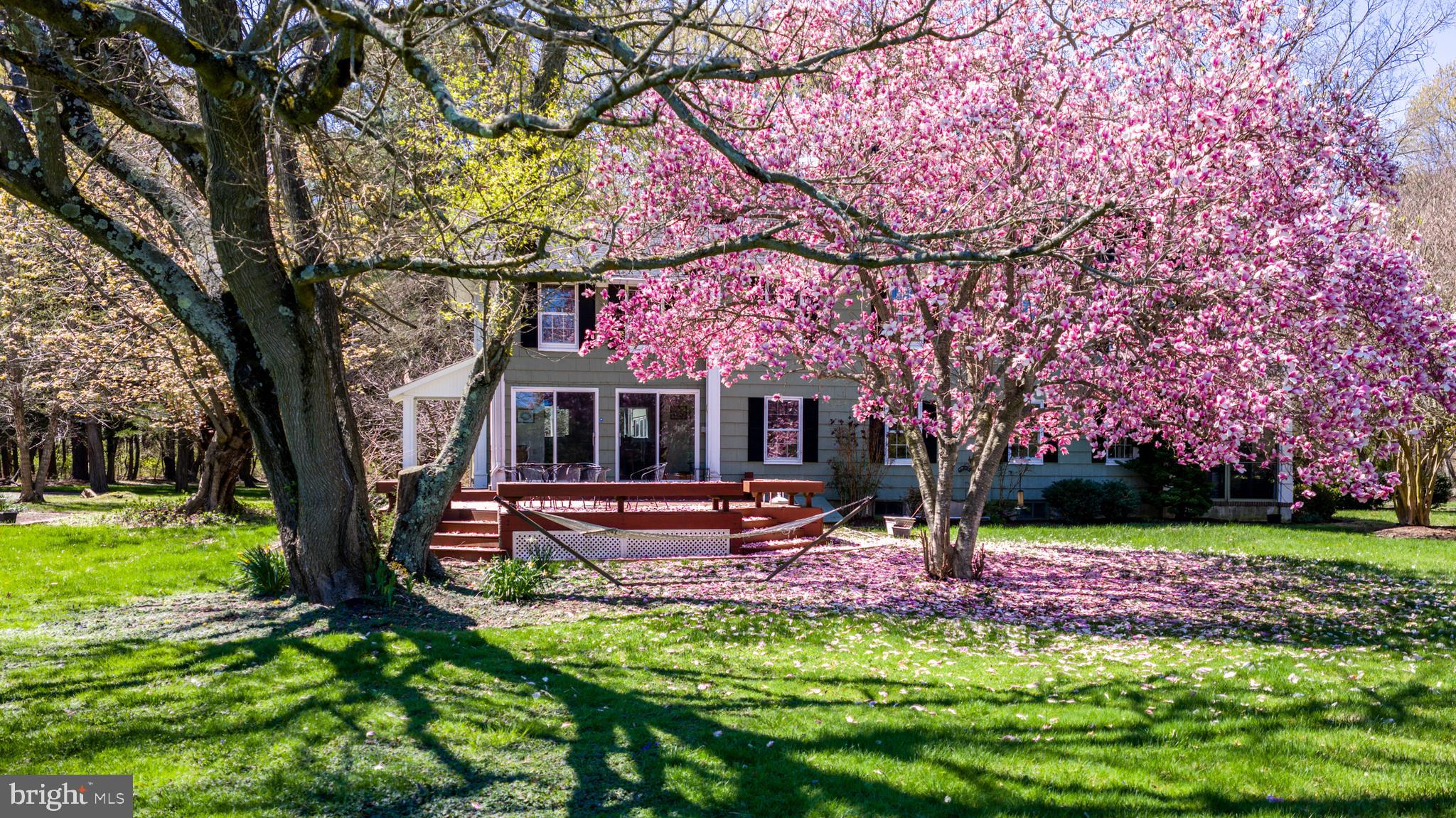 7421 QUAKER NECK ROAD