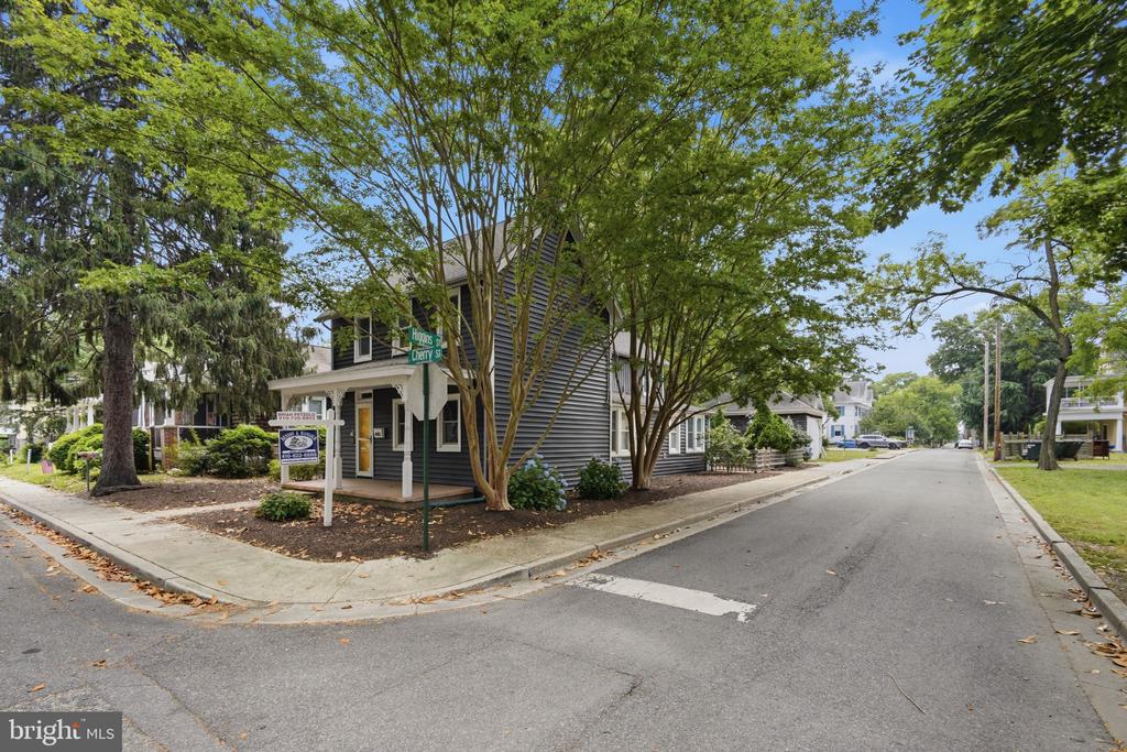 402 CHERRY STREET