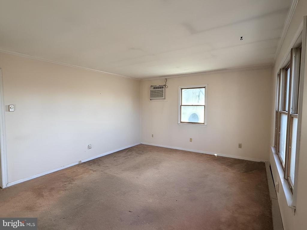 602 HAZELWOOD DRIVE