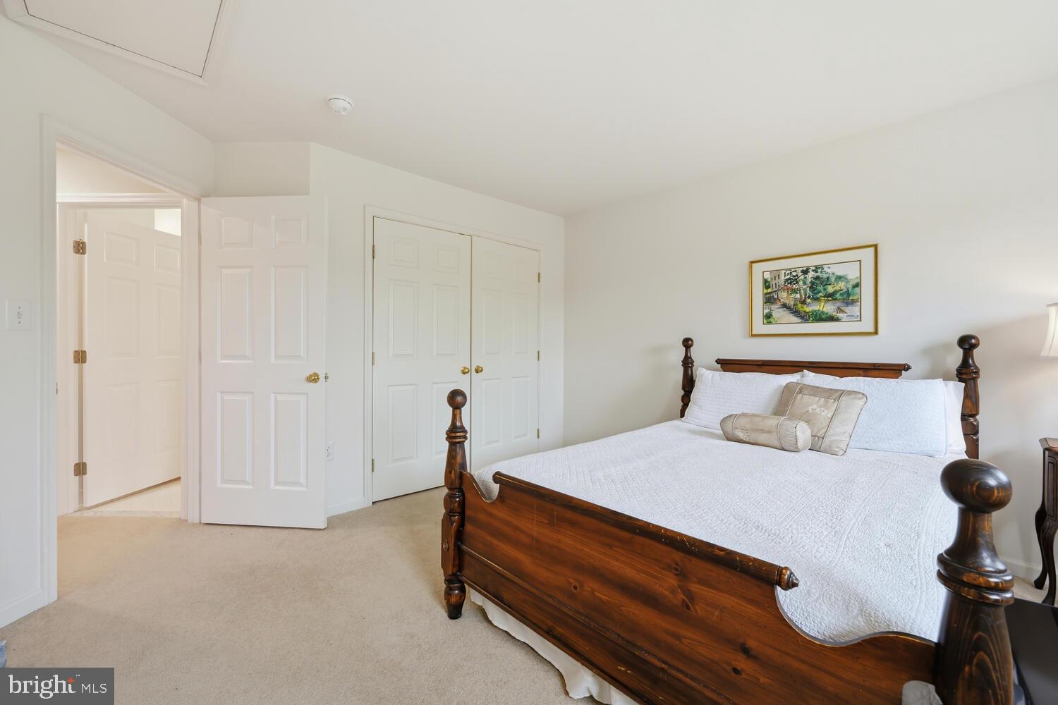 7588 EASTON CLUB DRIVE