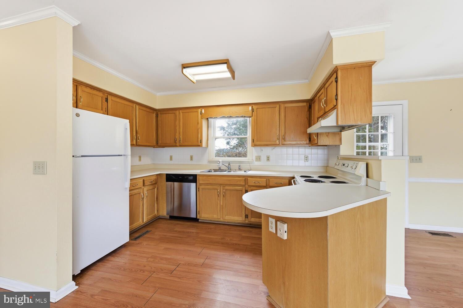 28923 ISLAND CREEK ROAD