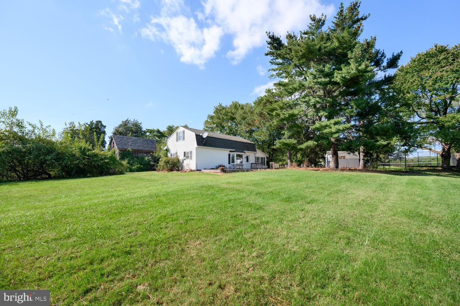 28923 ISLAND CREEK ROAD