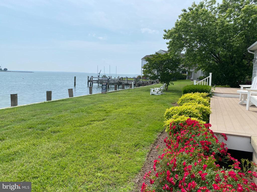 115 W PIER STREET