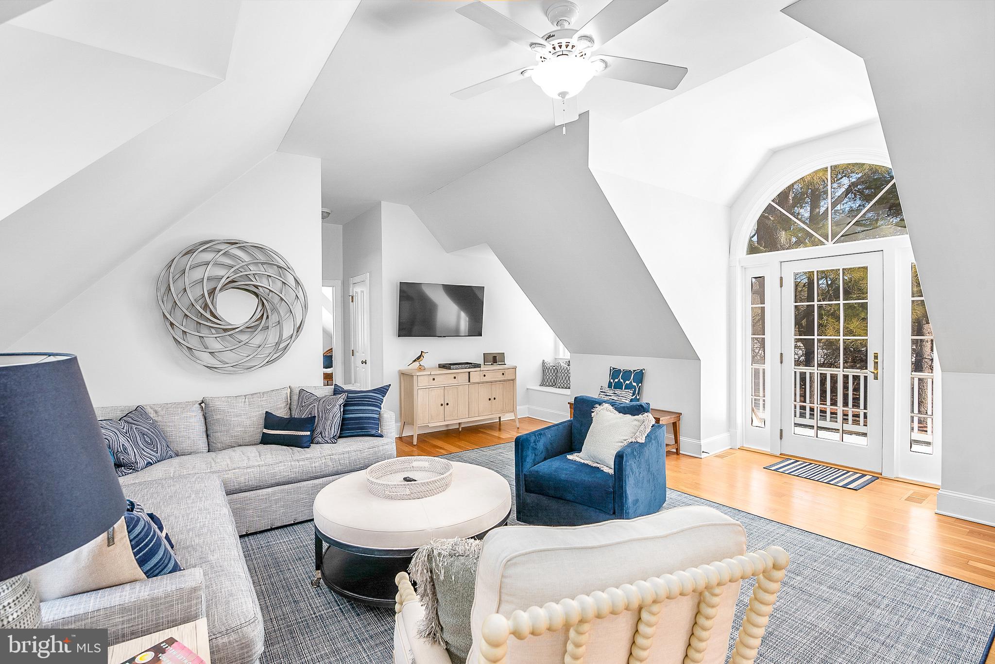 24679 DEEP NECK ROAD