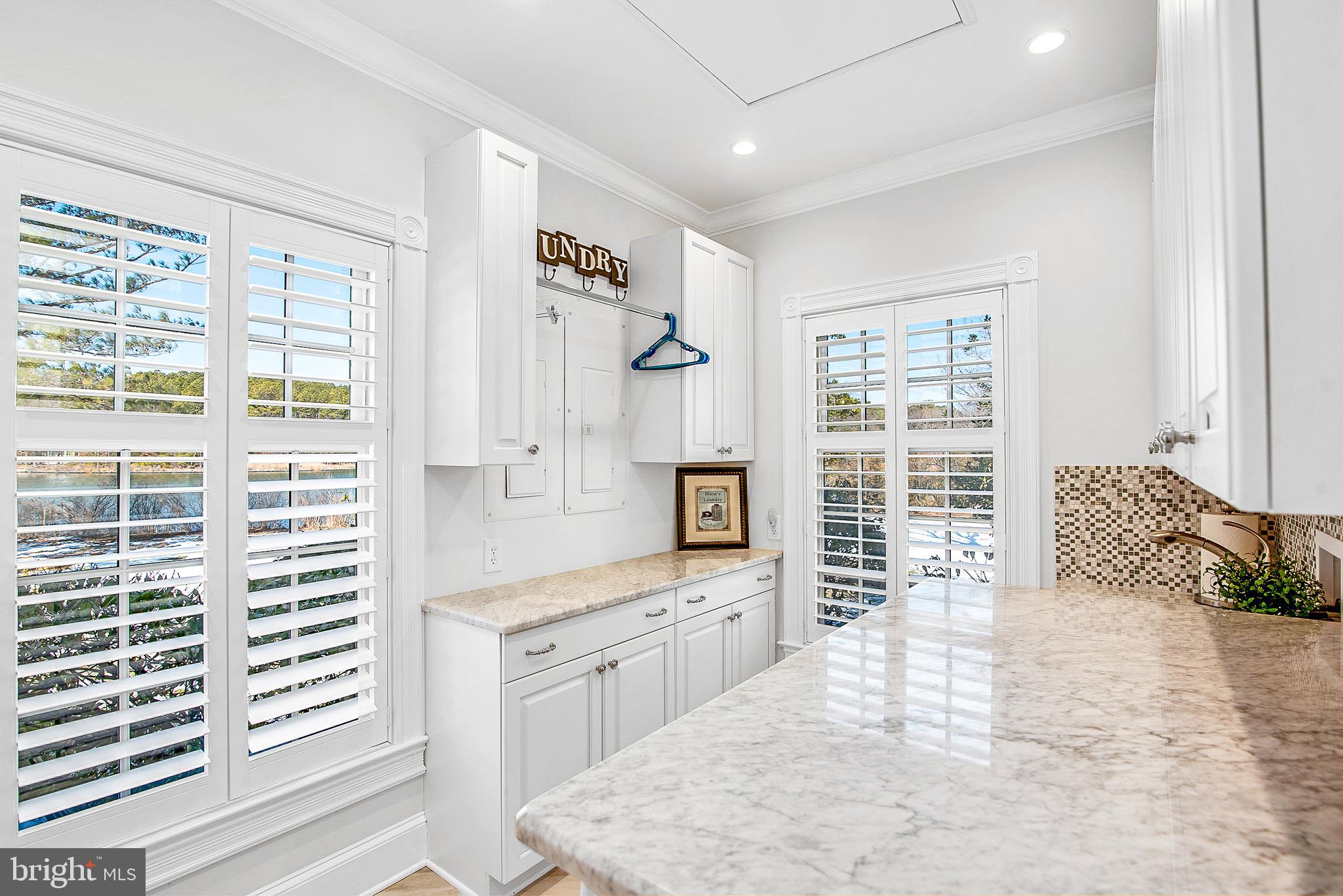 24679 DEEP NECK ROAD