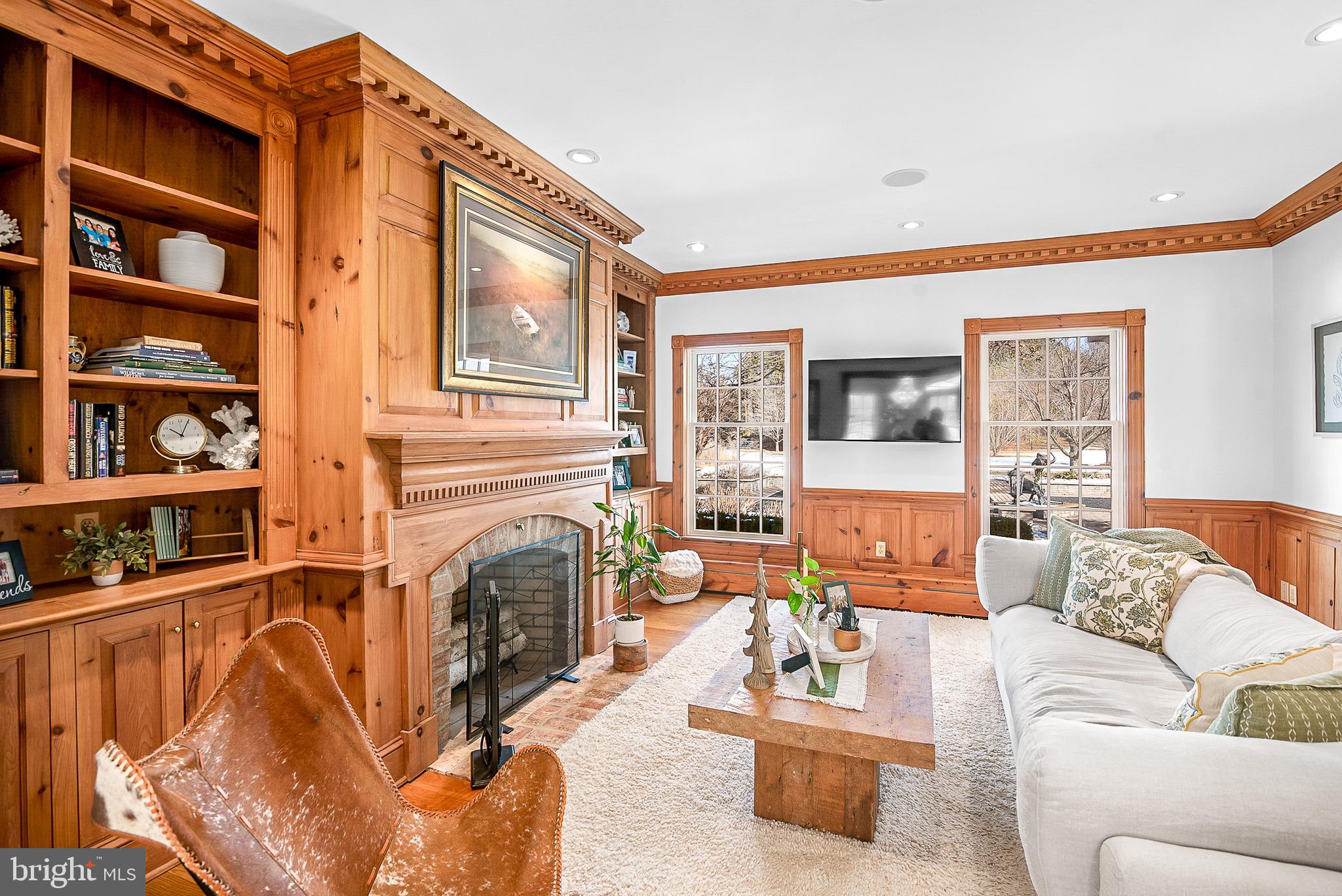 24679 DEEP NECK ROAD