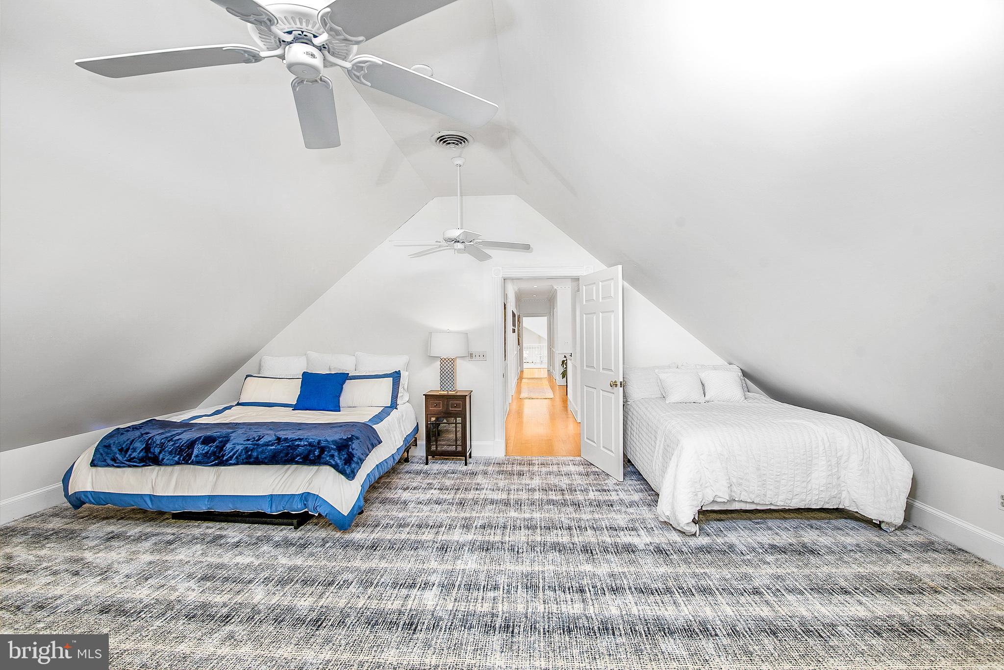 24679 DEEP NECK ROAD