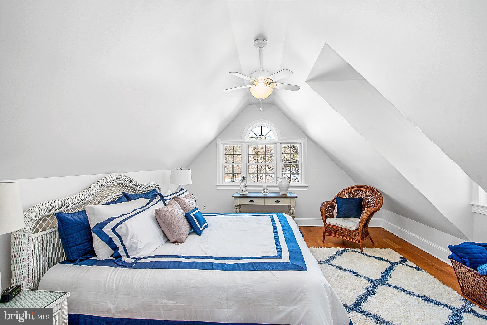 24679 DEEP NECK ROAD