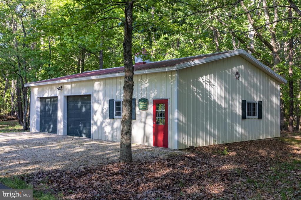 24679 DEEP NECK ROAD