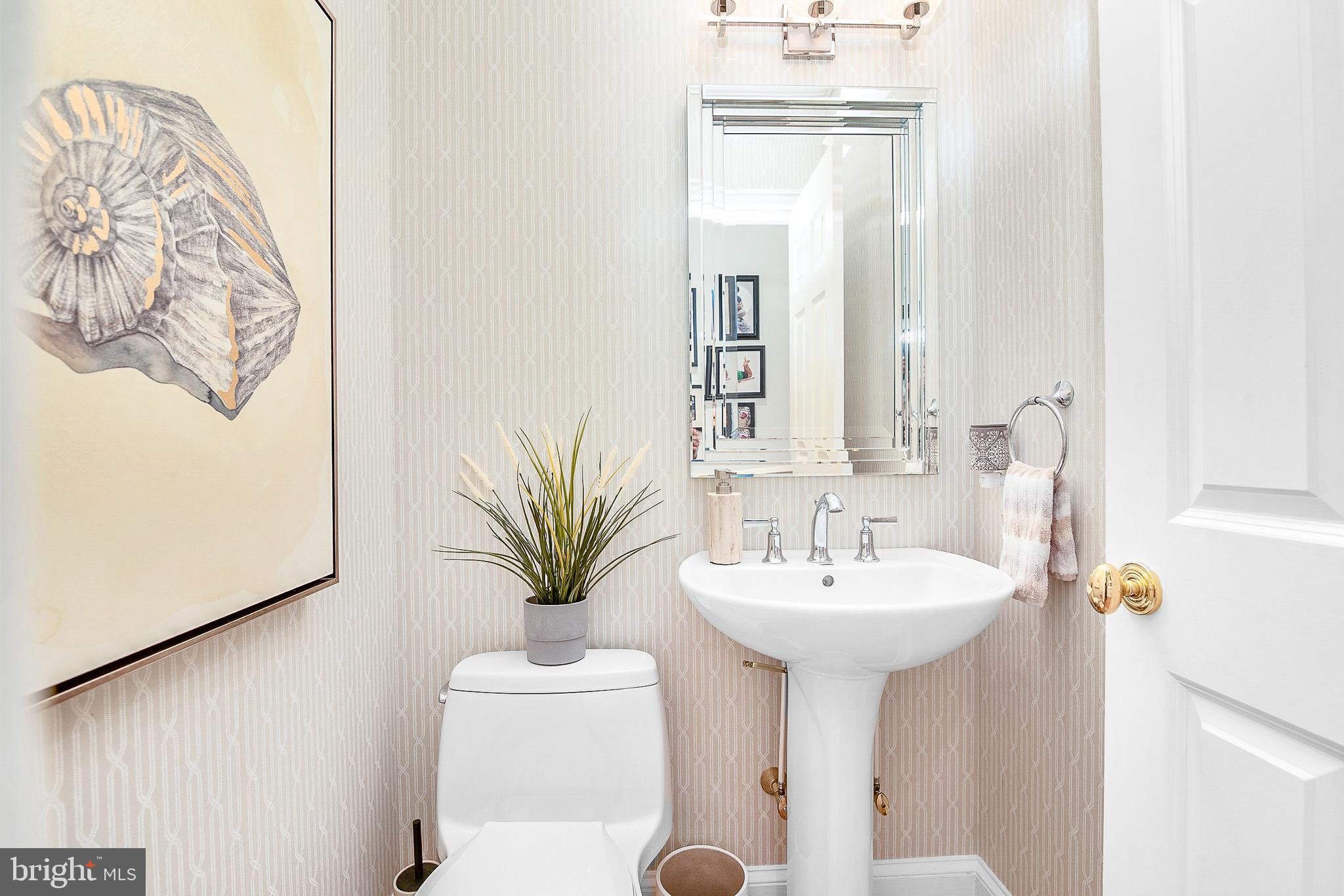 24679 DEEP NECK ROAD