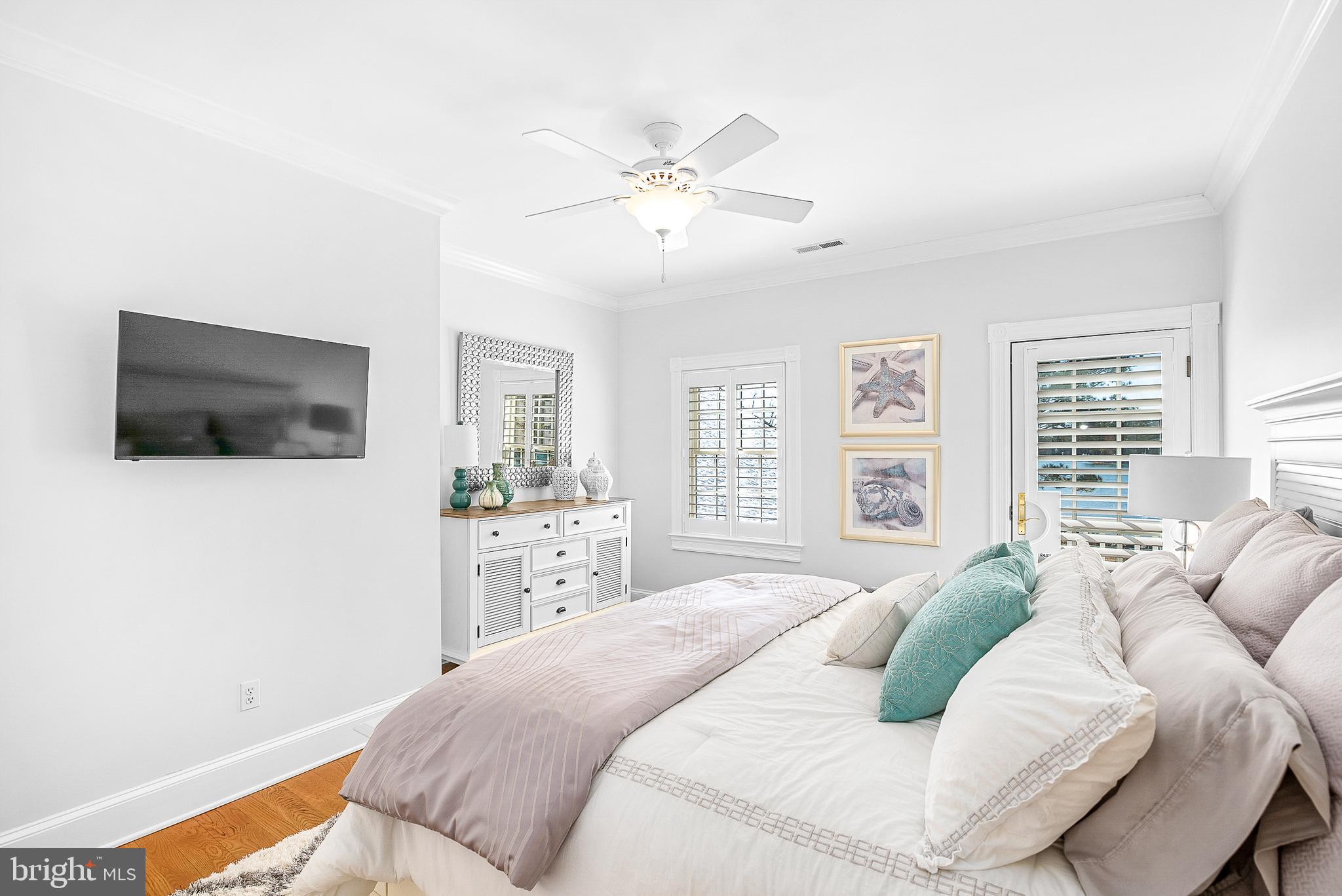 24679 DEEP NECK ROAD