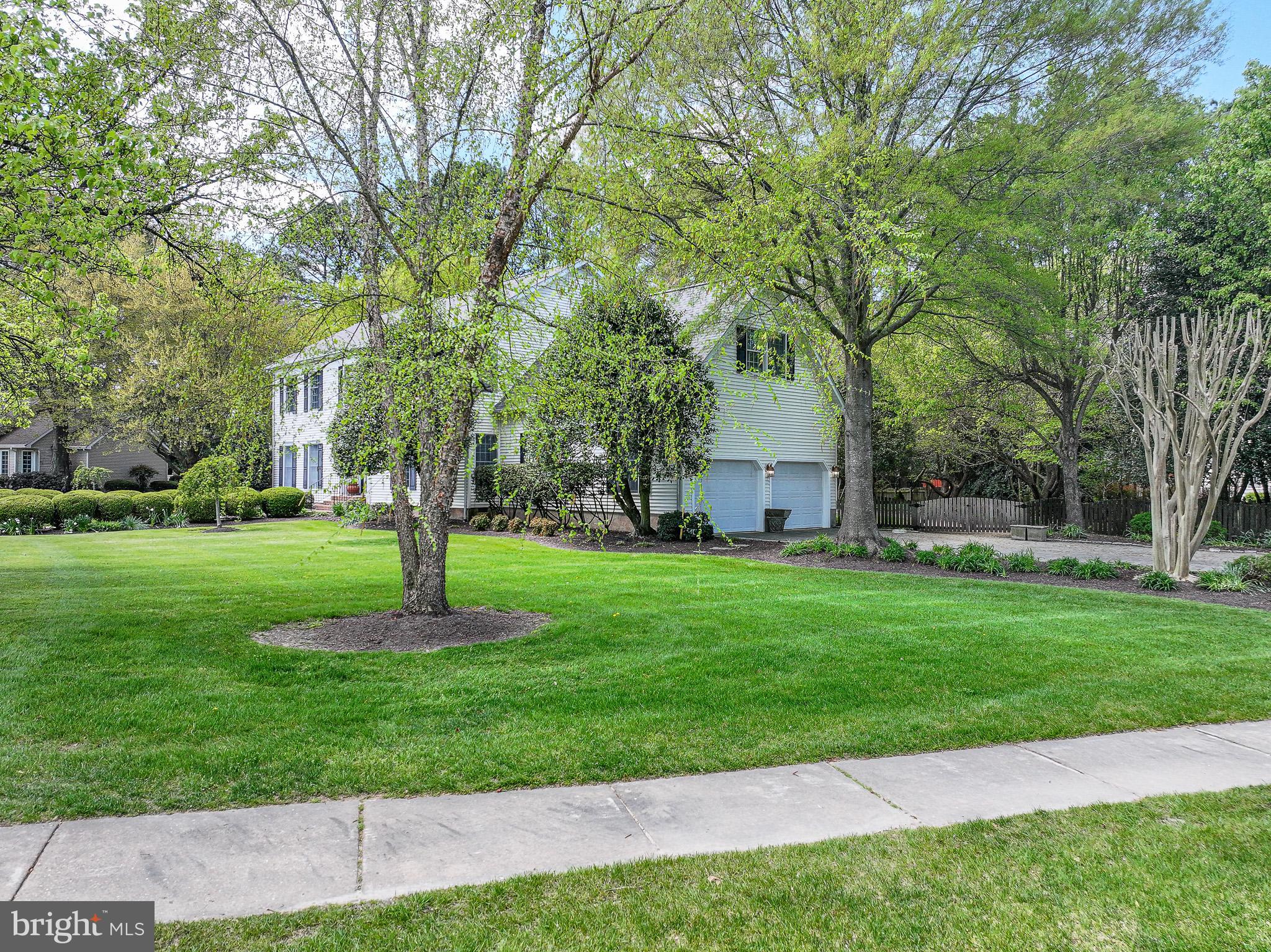 31 LONDONDERRY DRIVE