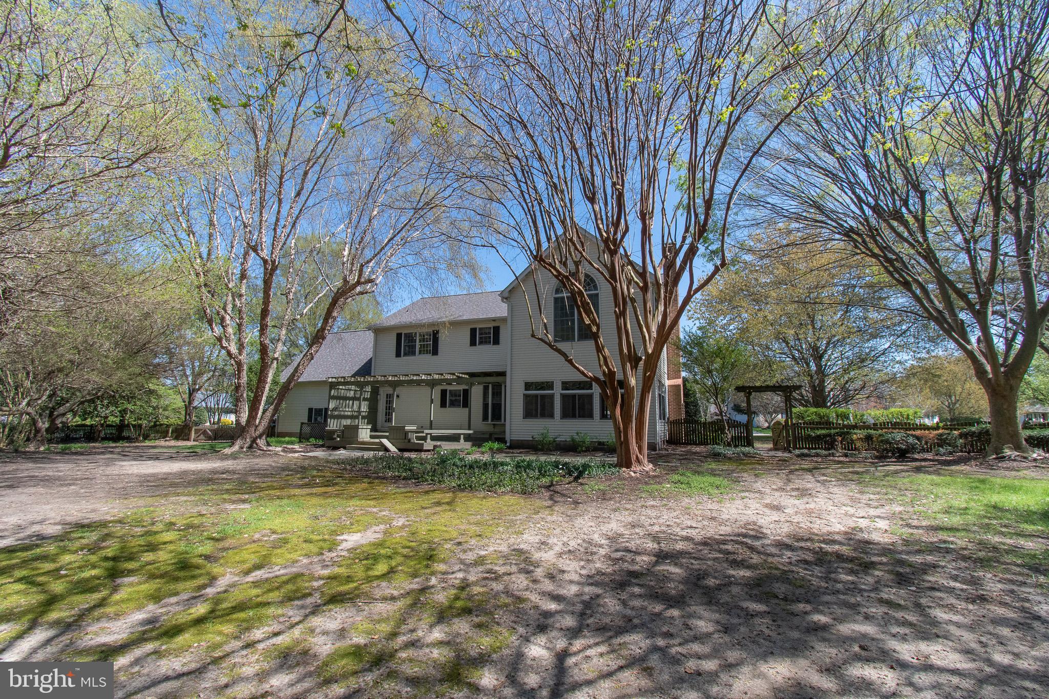 31 LONDONDERRY DRIVE