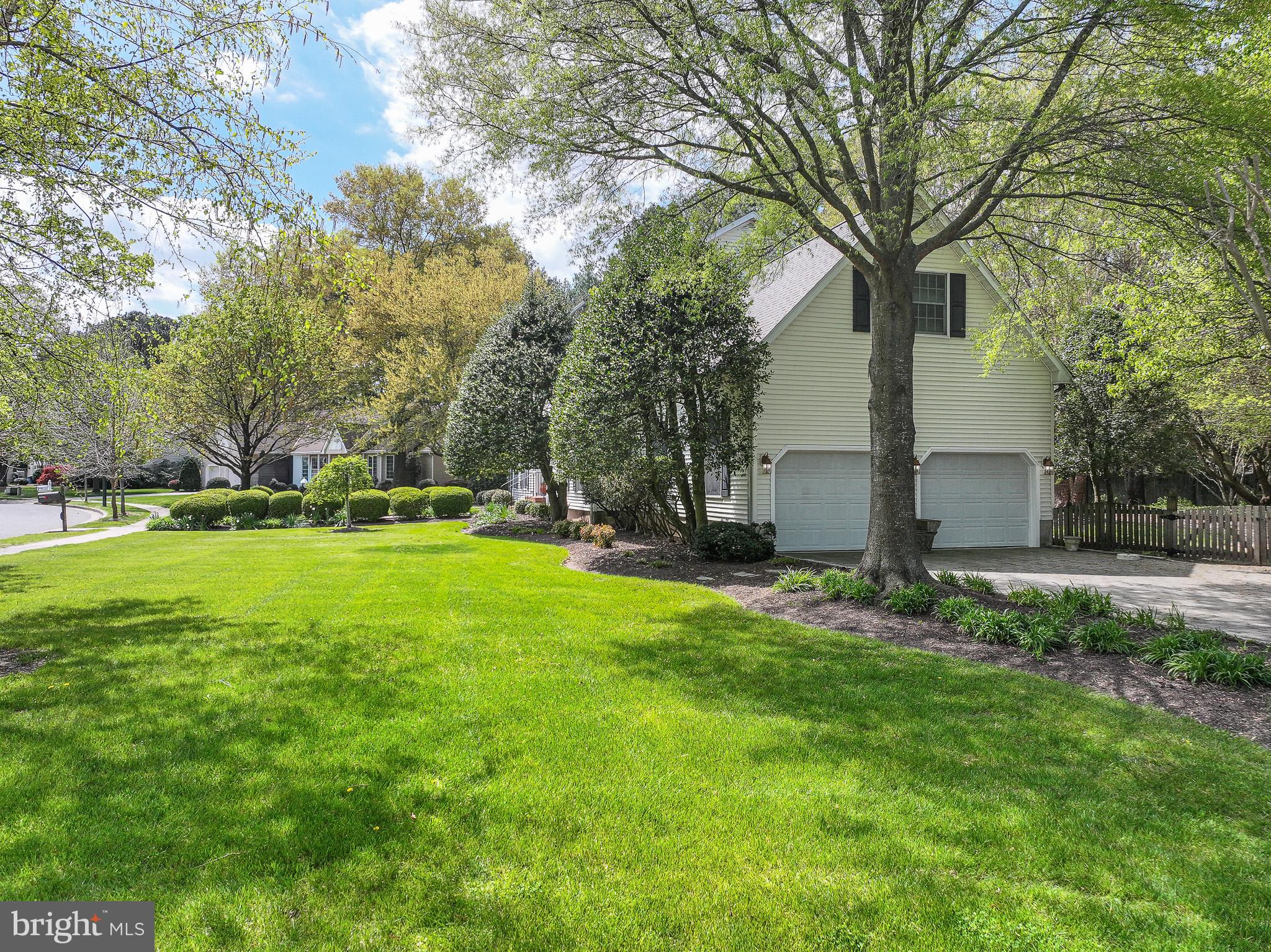 31 LONDONDERRY DRIVE