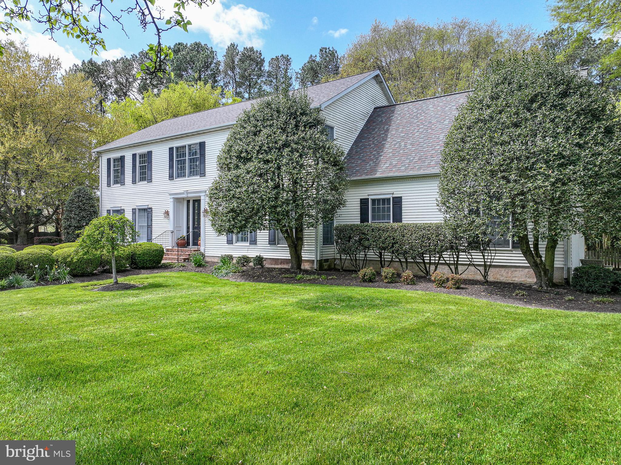 31 LONDONDERRY DRIVE