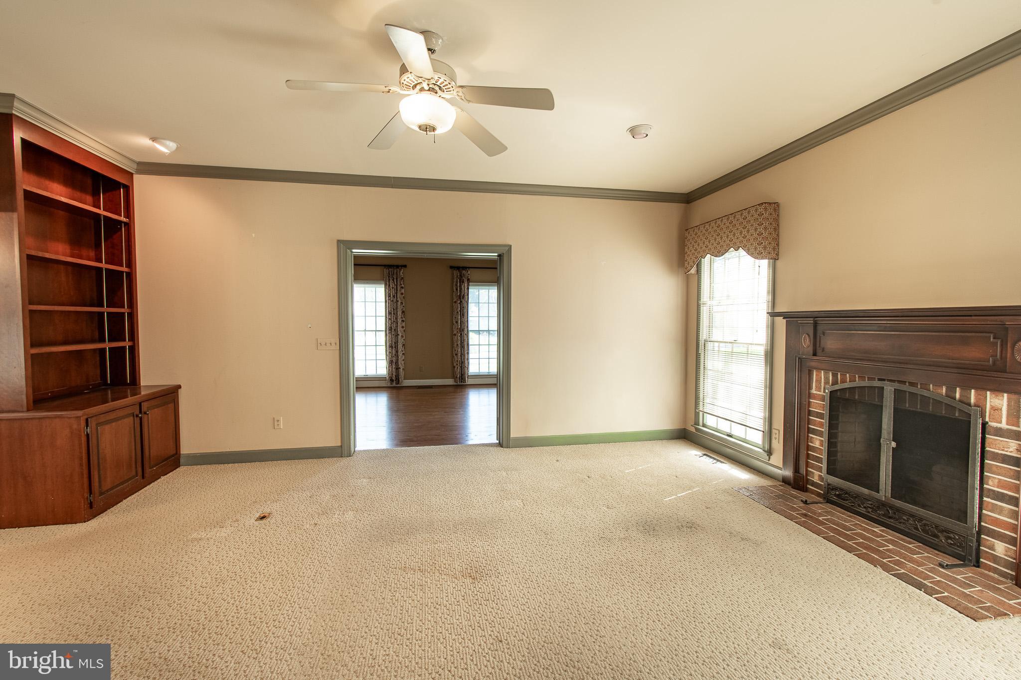 31 LONDONDERRY DRIVE