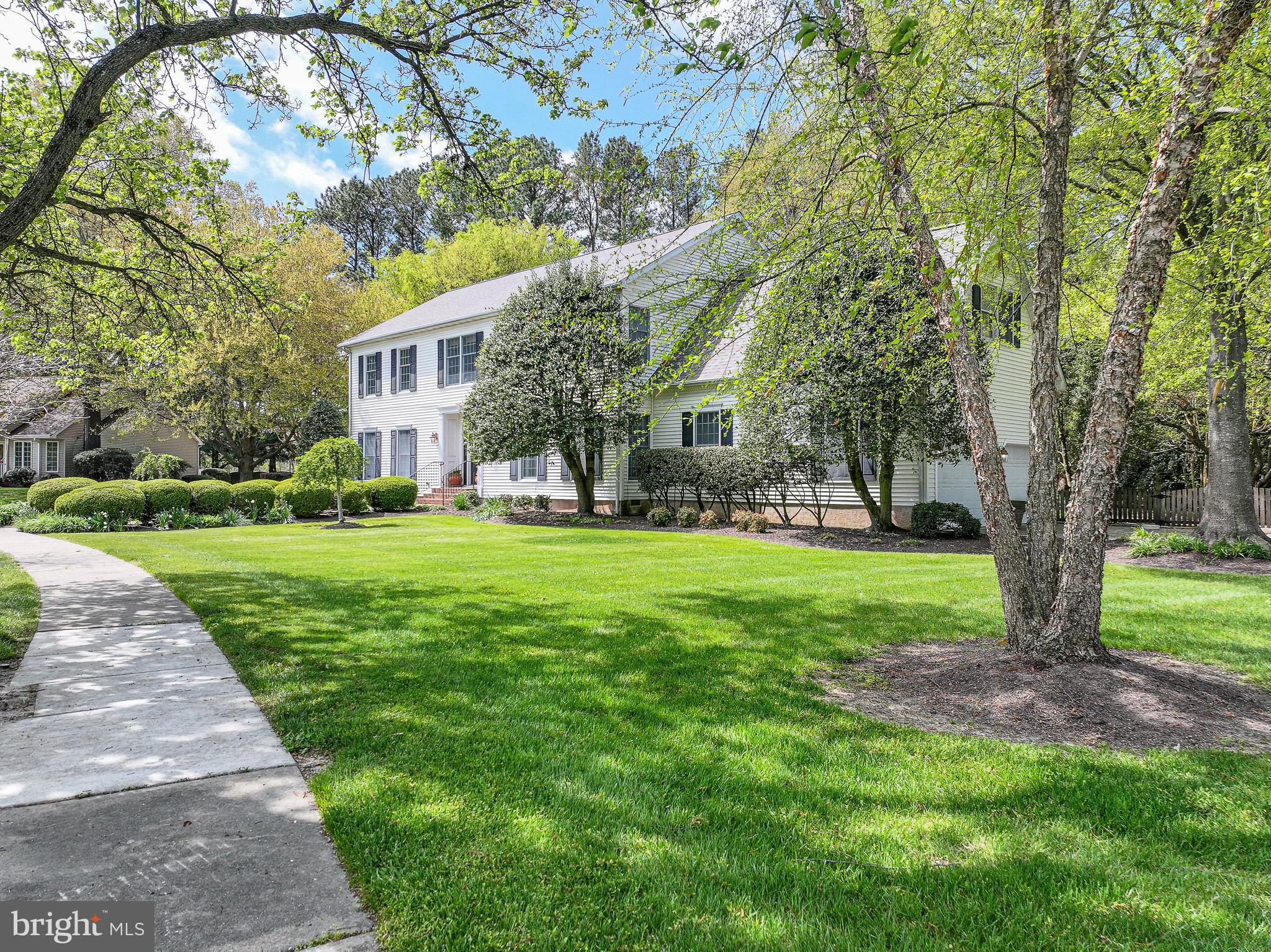 31 LONDONDERRY DRIVE