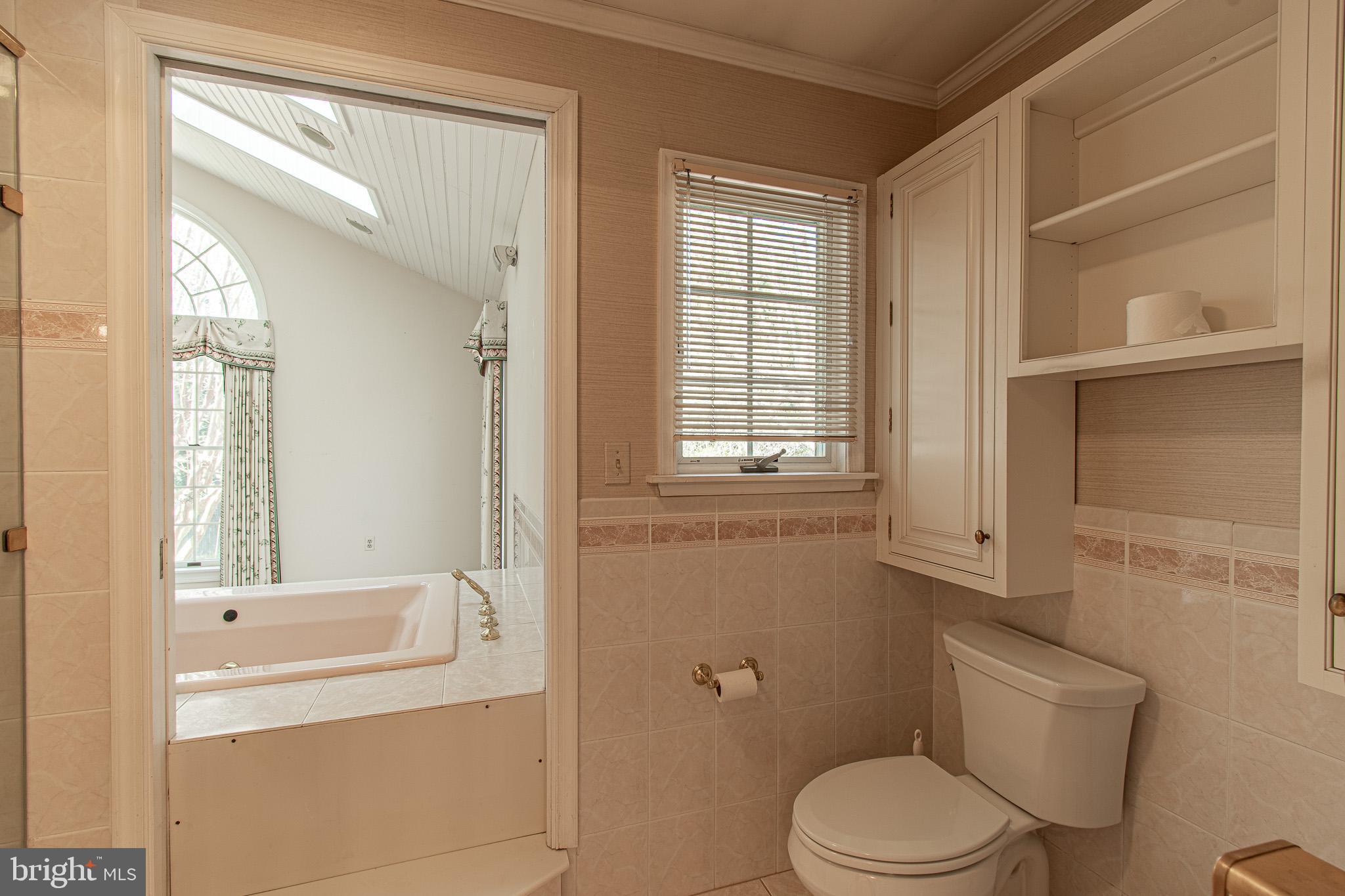 31 LONDONDERRY DRIVE