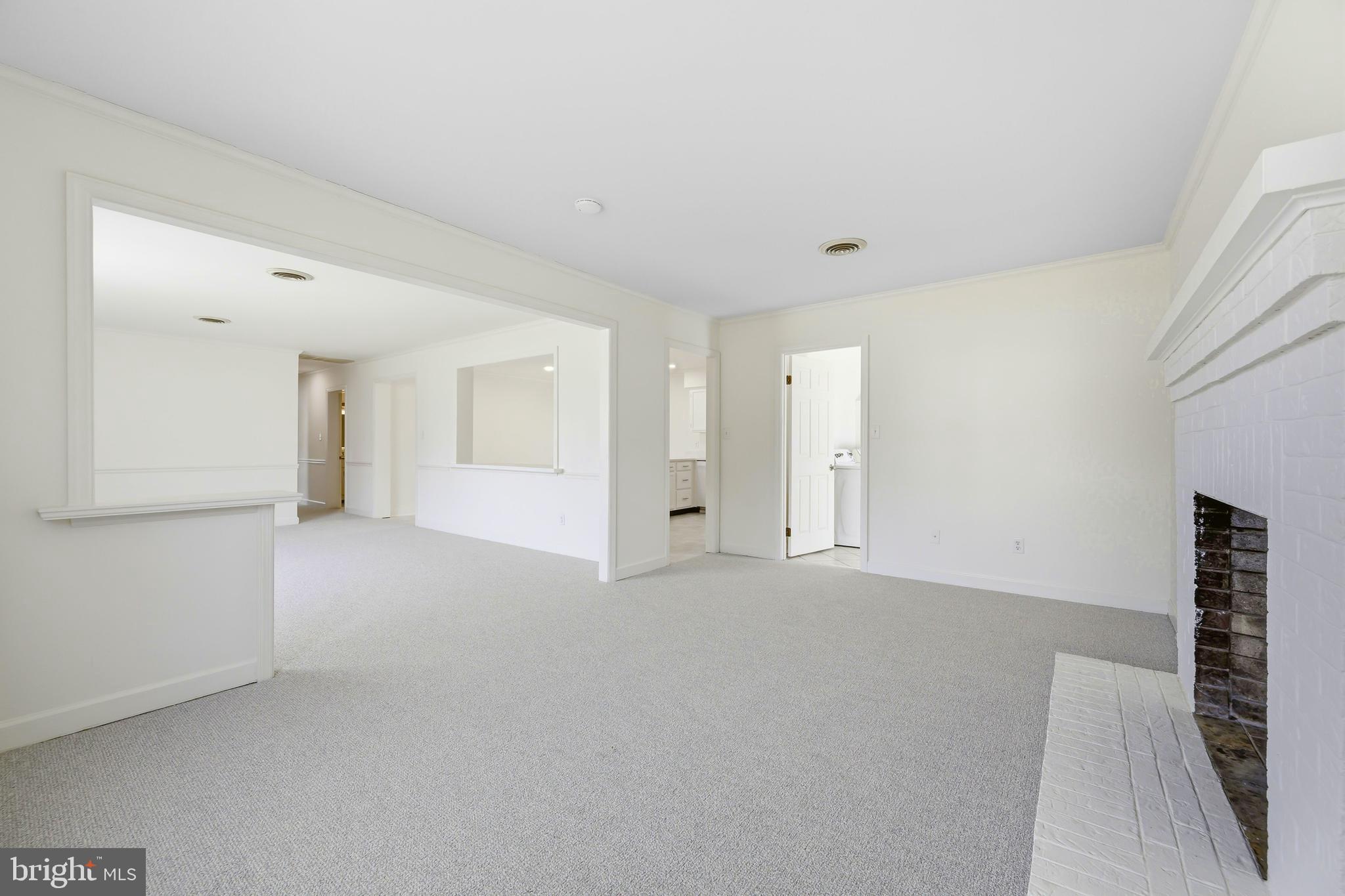 100 DIVISION, E STREET