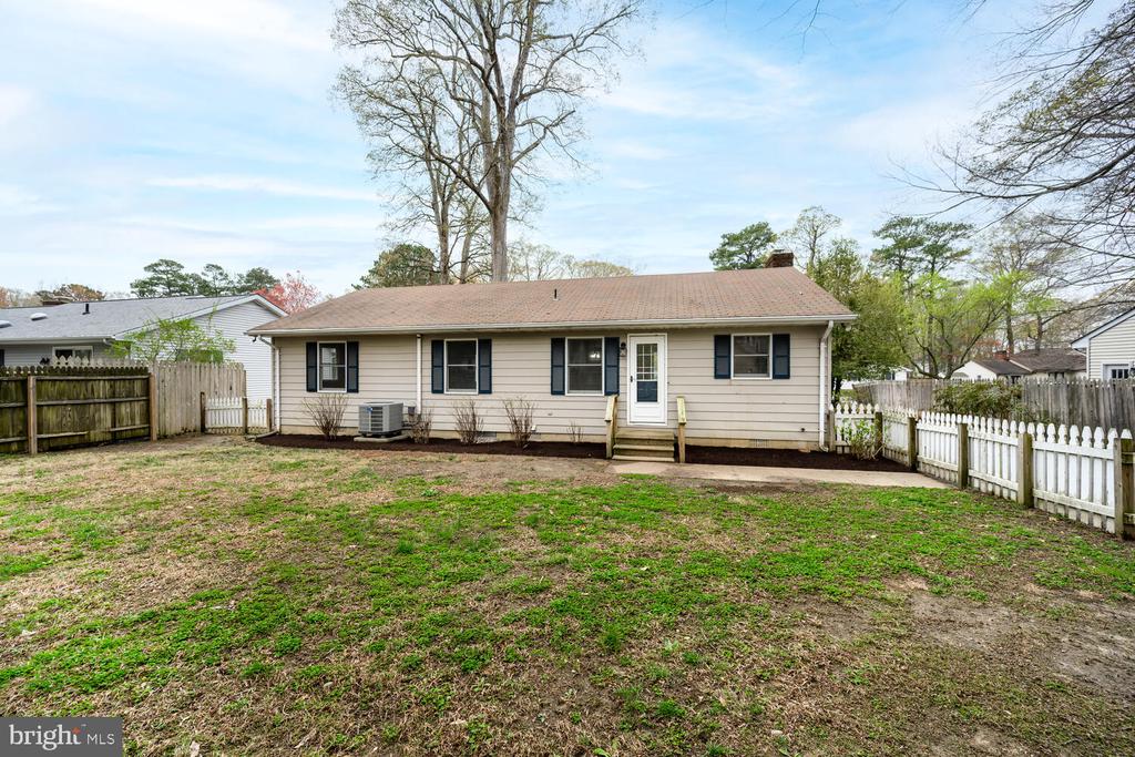 29311 PIN OAK WAY
