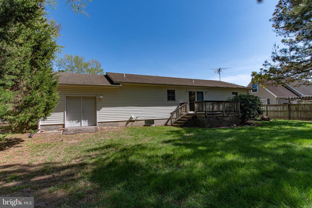 3824 SEYMOUR DRIVE