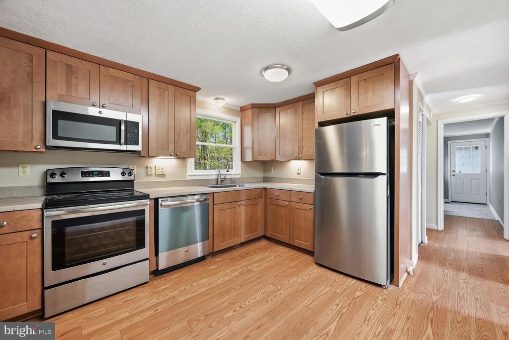 10118 HINERS LANE