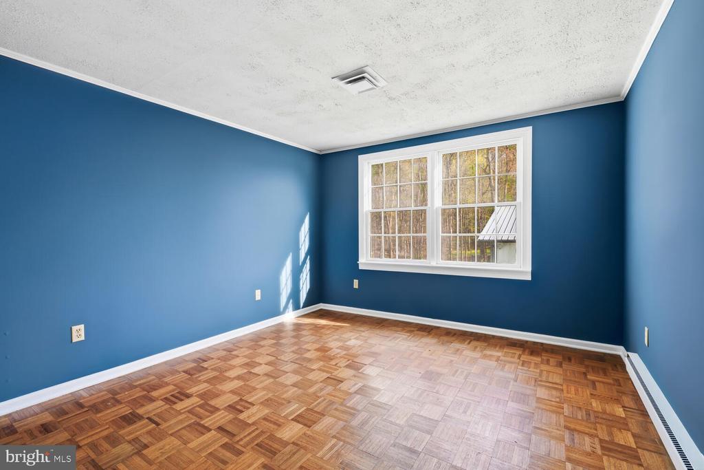 10118 HINERS LANE