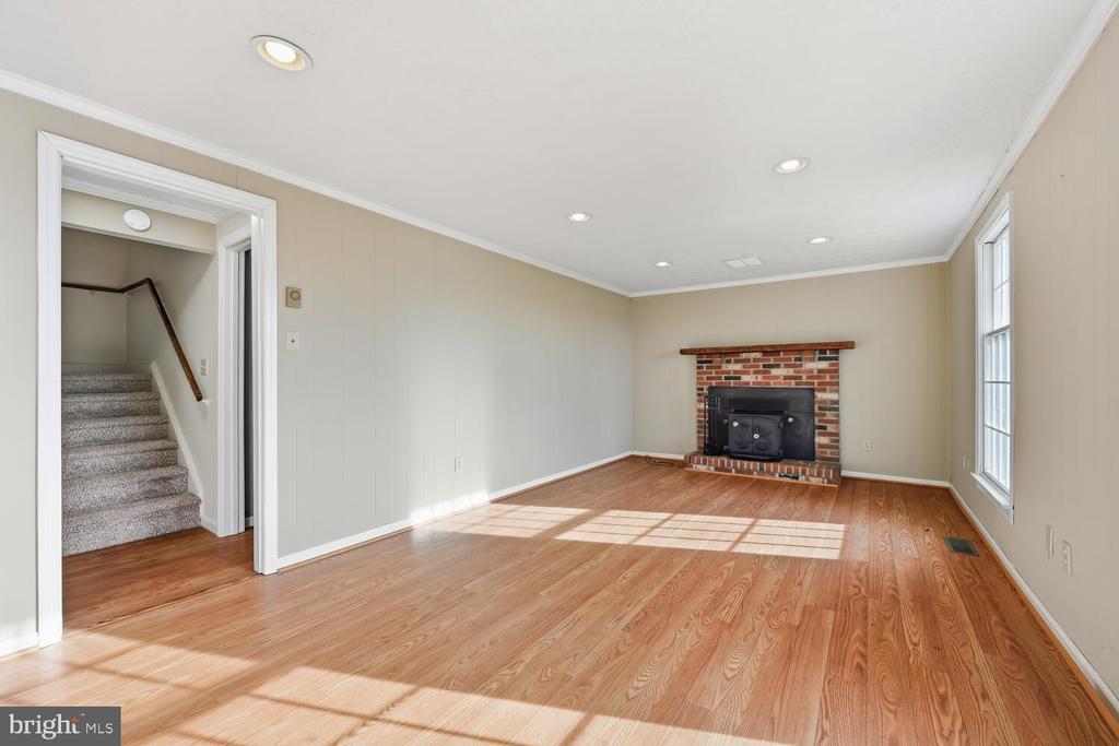 10118 HINERS LANE