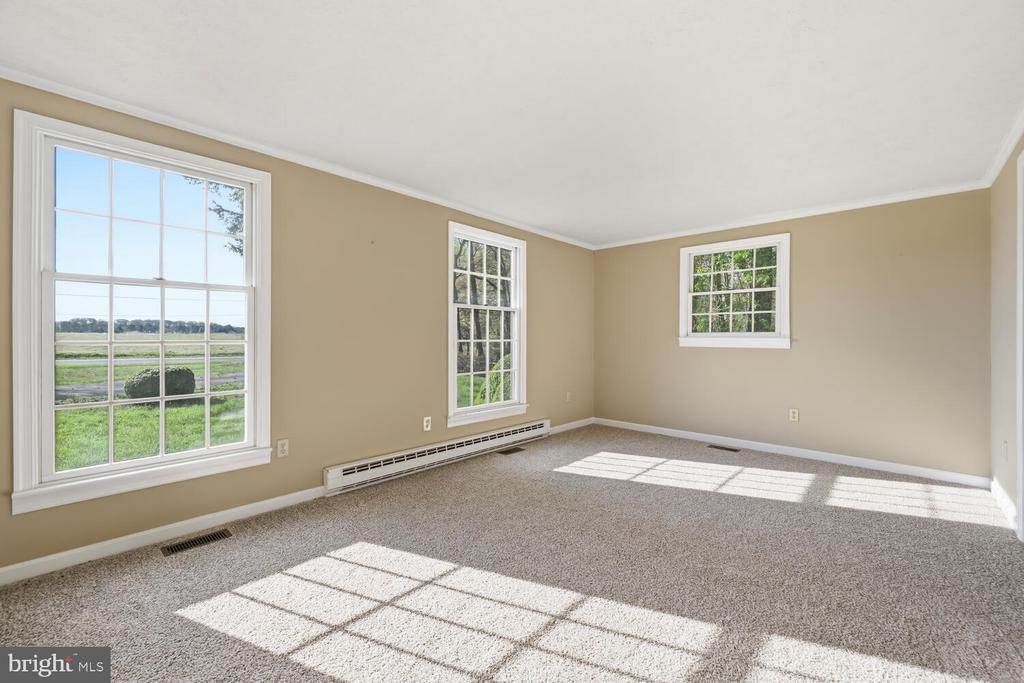 10118 HINERS LANE