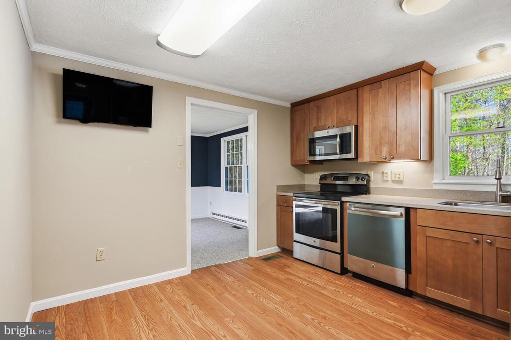 10118 HINERS LANE