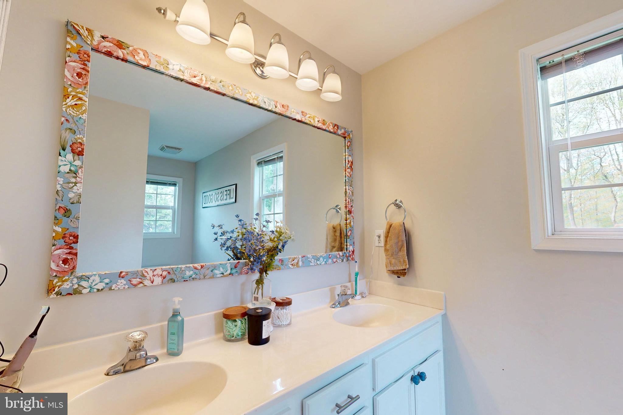 10490 LONGWOODS ROAD