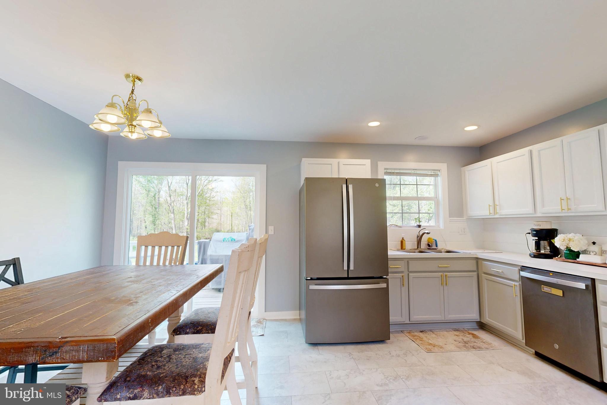 10490 LONGWOODS ROAD