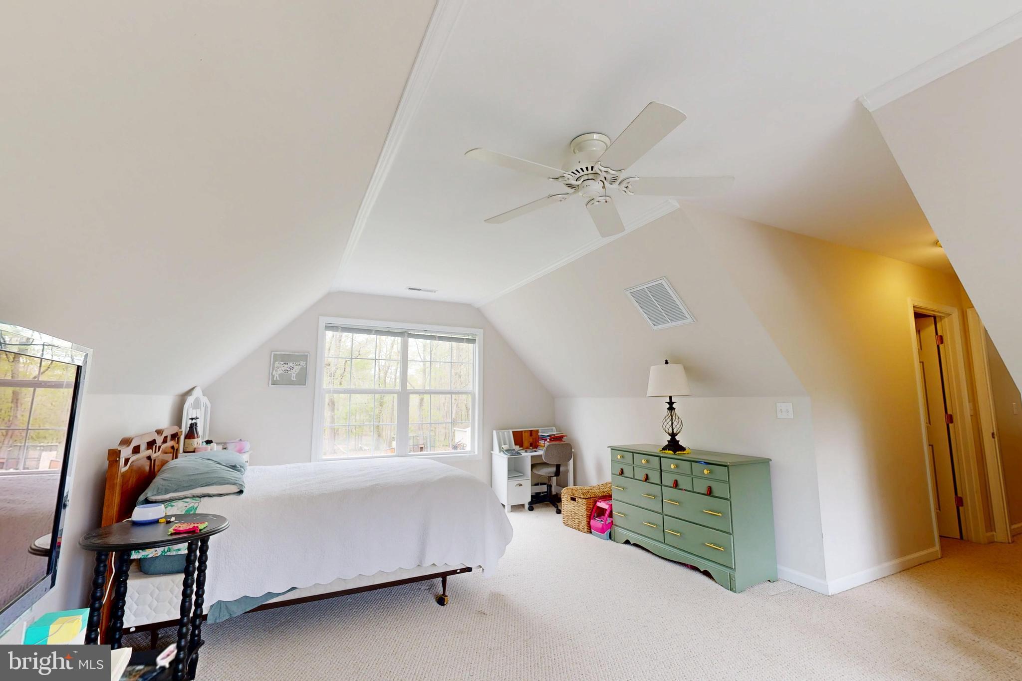 10490 LONGWOODS ROAD