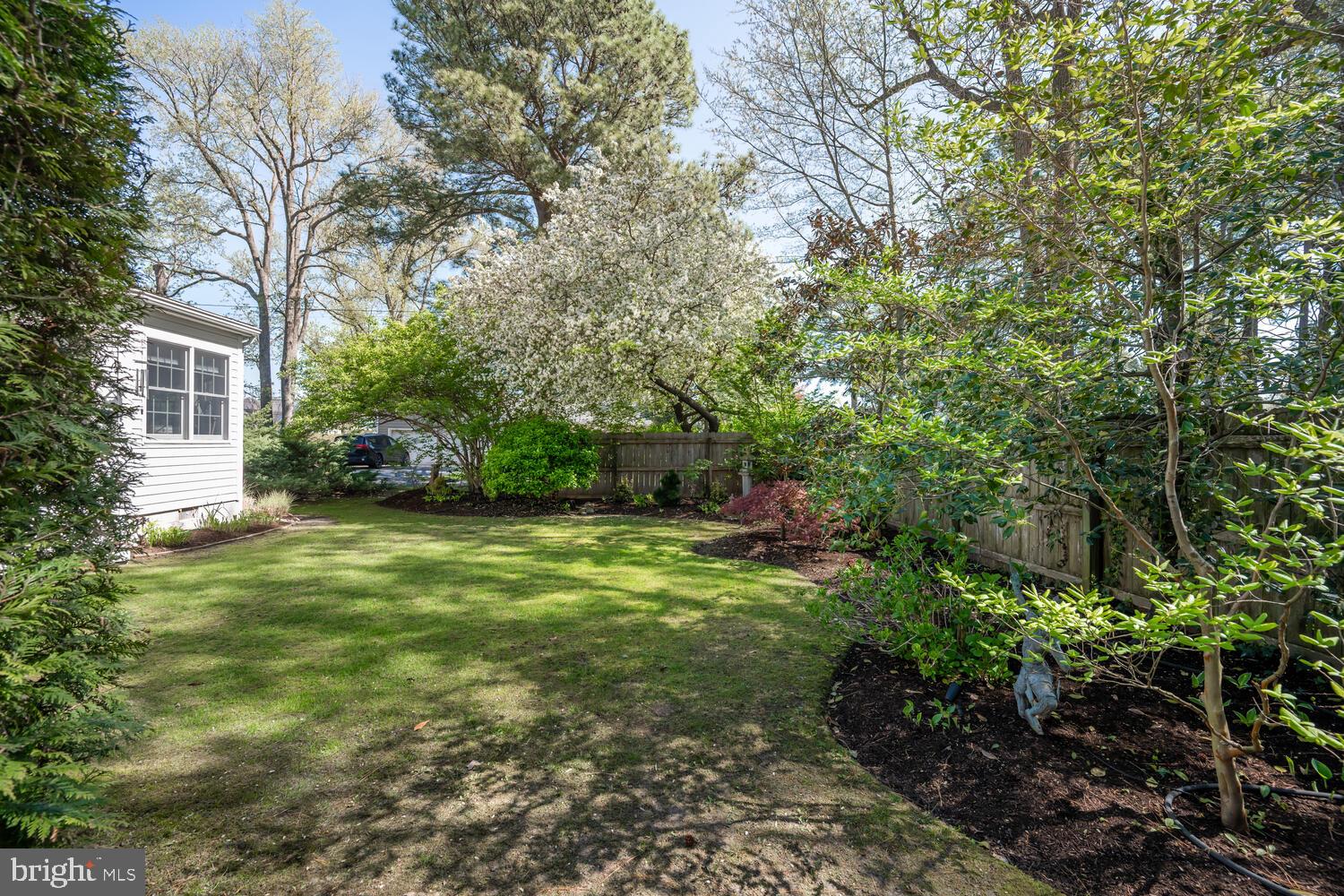 504 SEYMOUR AVENUE