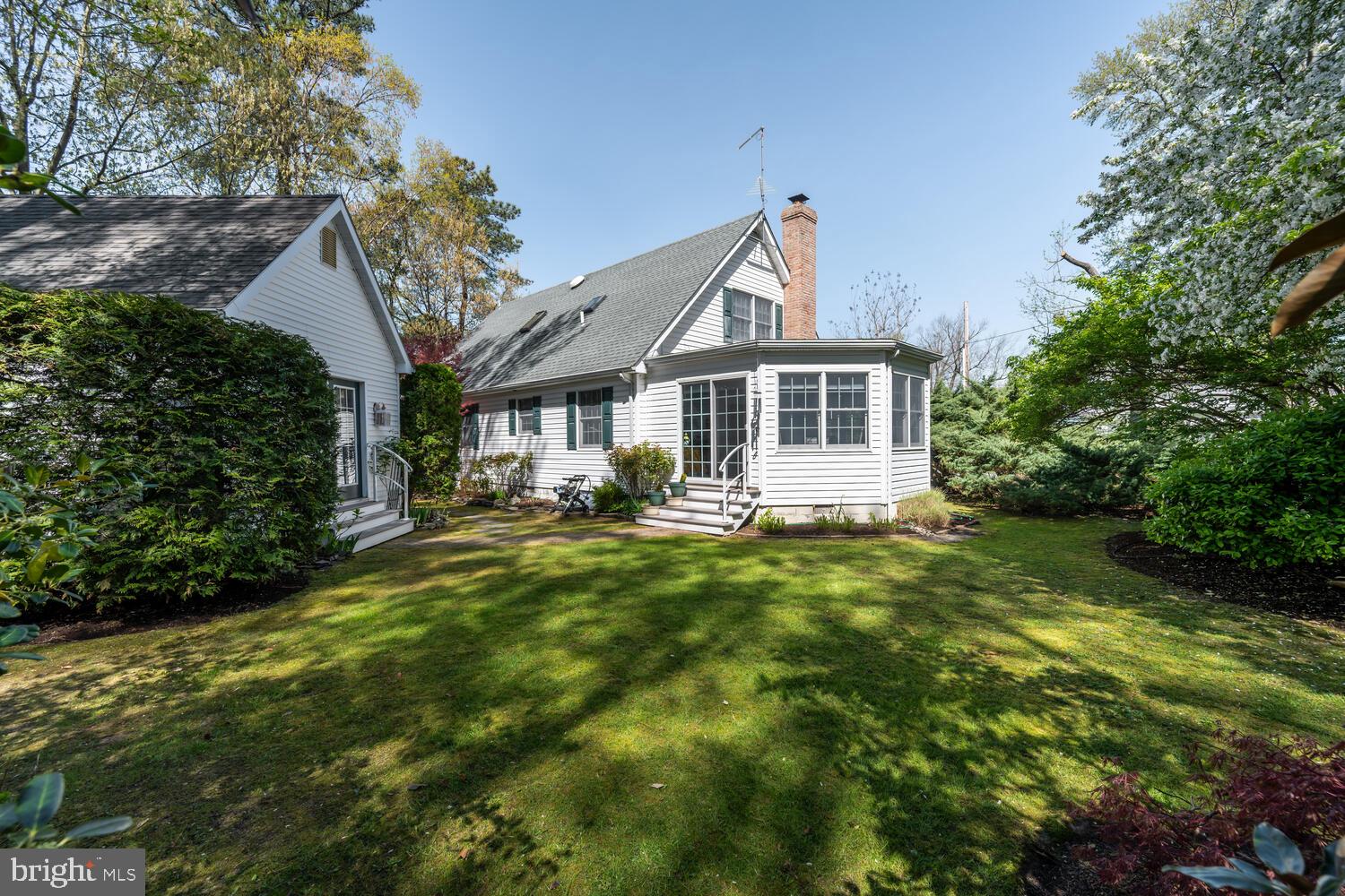 504 SEYMOUR AVENUE