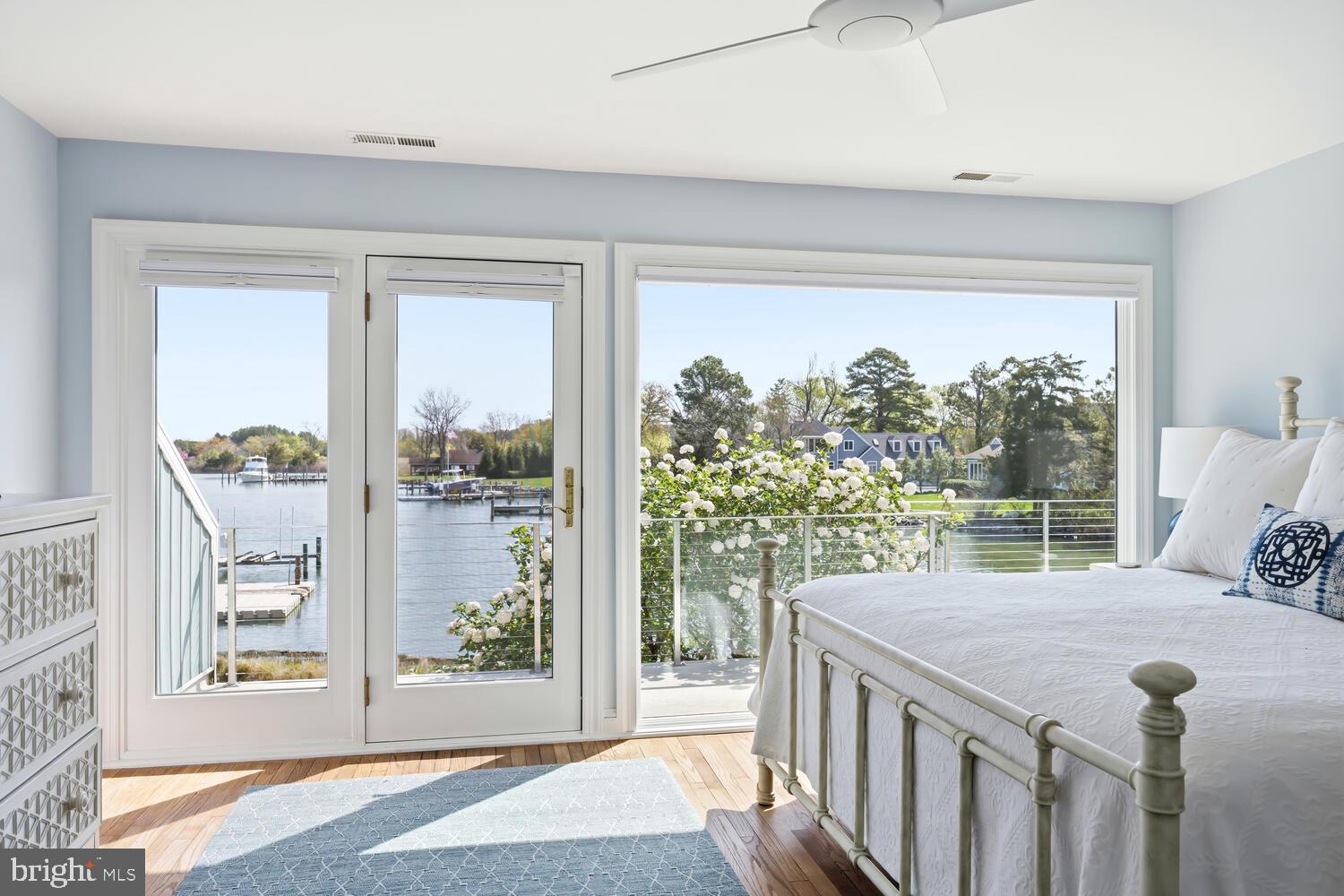 106 E DIVISION STREET